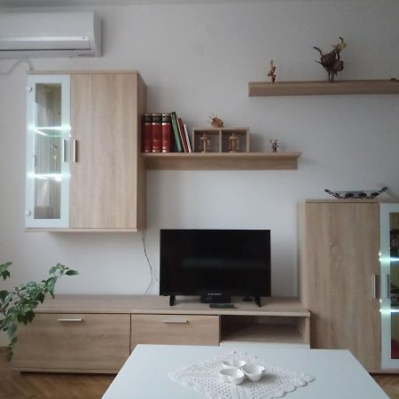 Apartman Ana Subotica Ngoại thất bức ảnh