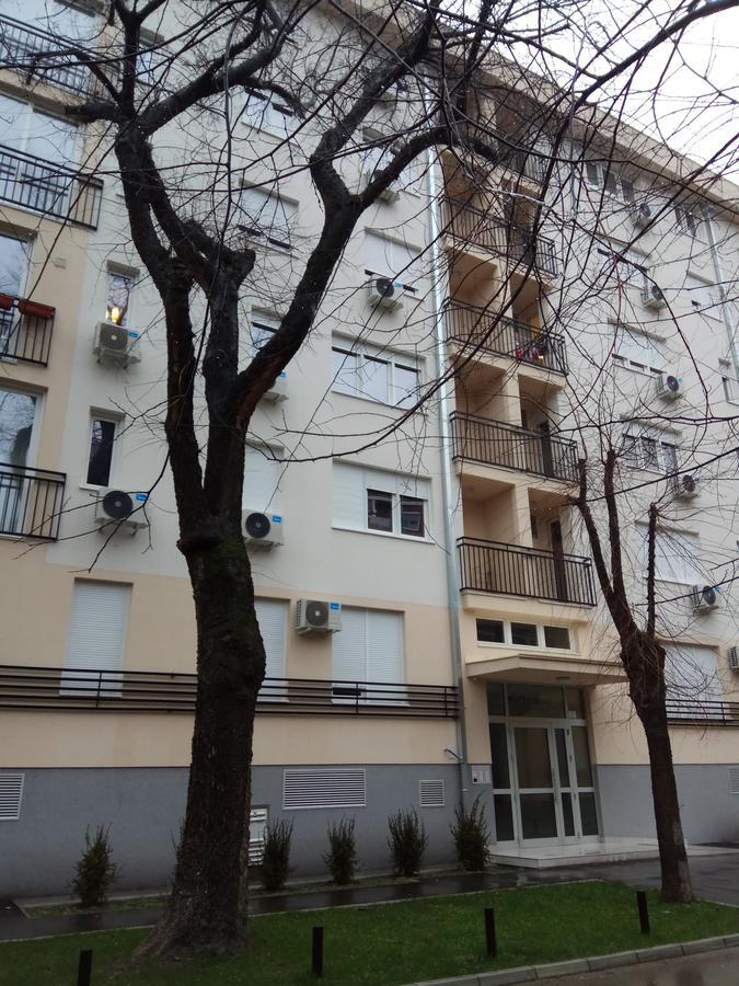 Apartman Ana Subotica Ngoại thất bức ảnh